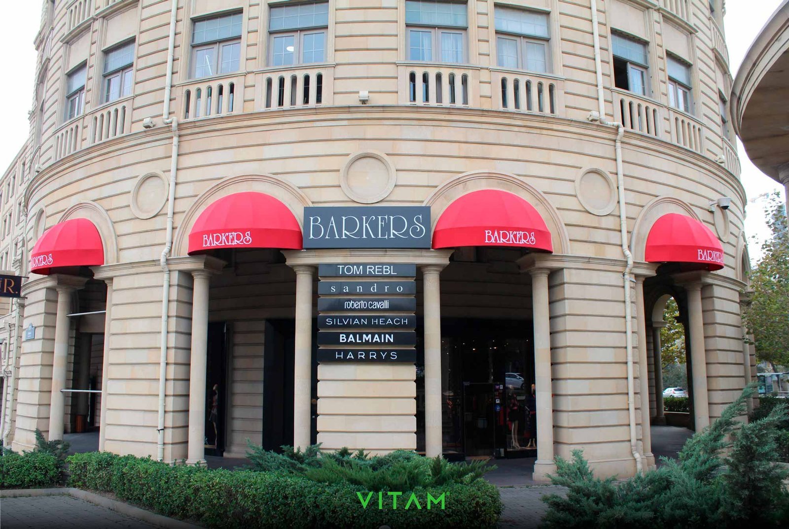 VITAM VISUALS — Awnings and ATM umbrellas